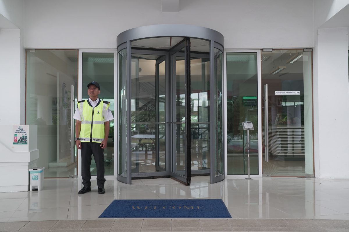 corporate security guard service